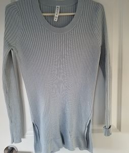 Athleta sweater